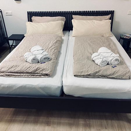 Free Apartment - Ermstal Bad Urach Luaran gambar