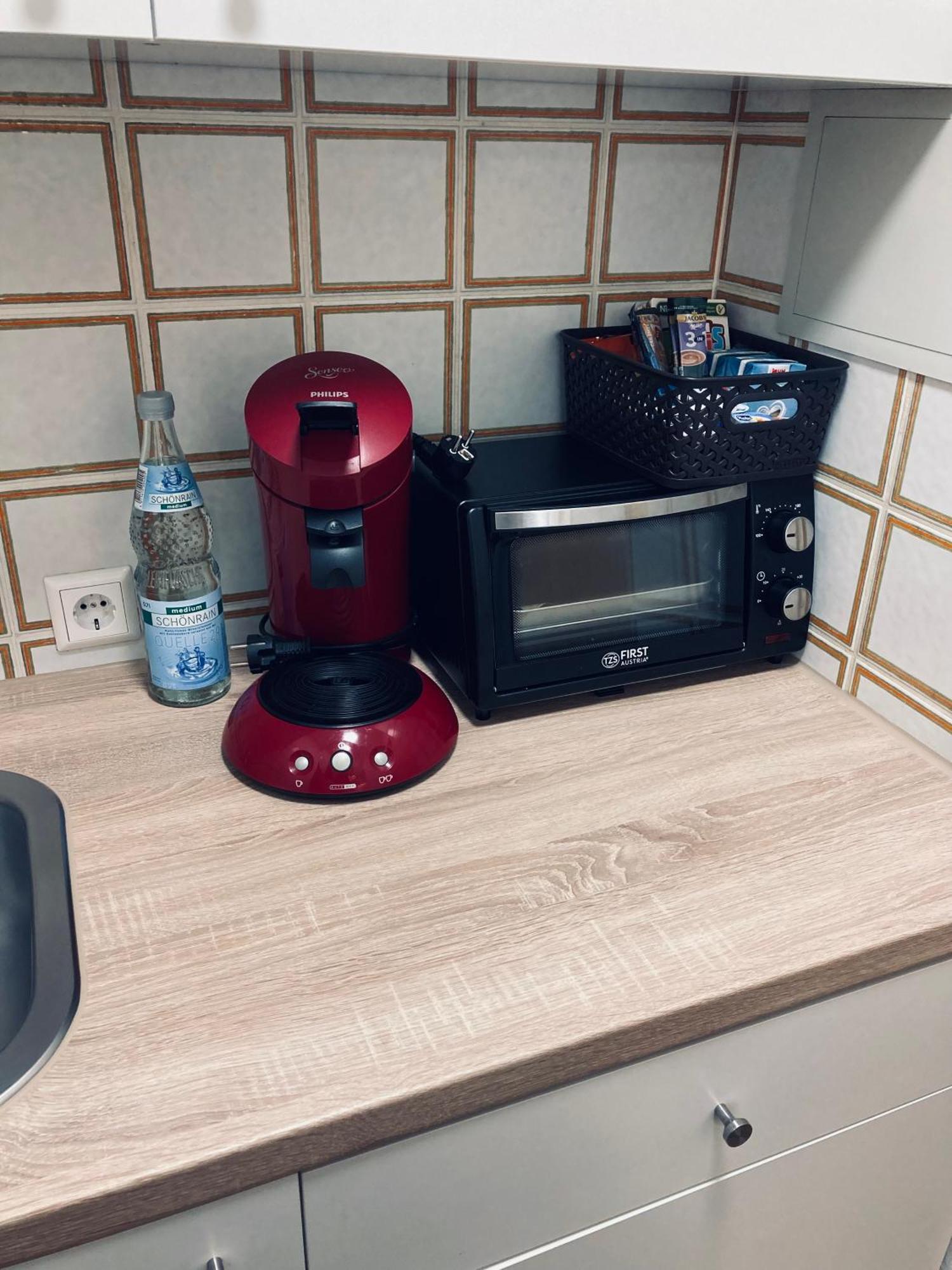 Free Apartment - Ermstal Bad Urach Luaran gambar